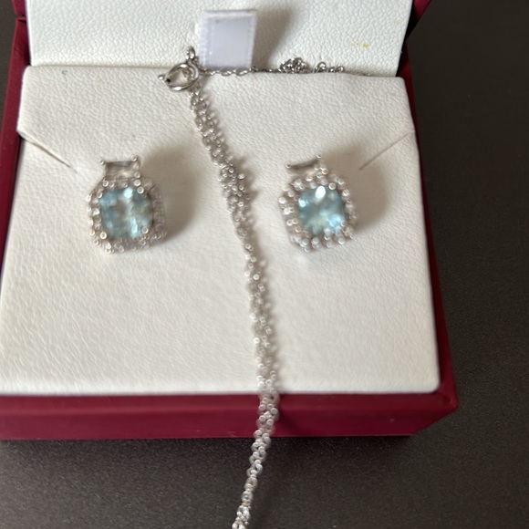 Sapphire earrings and necklace - Picture 4 of 5